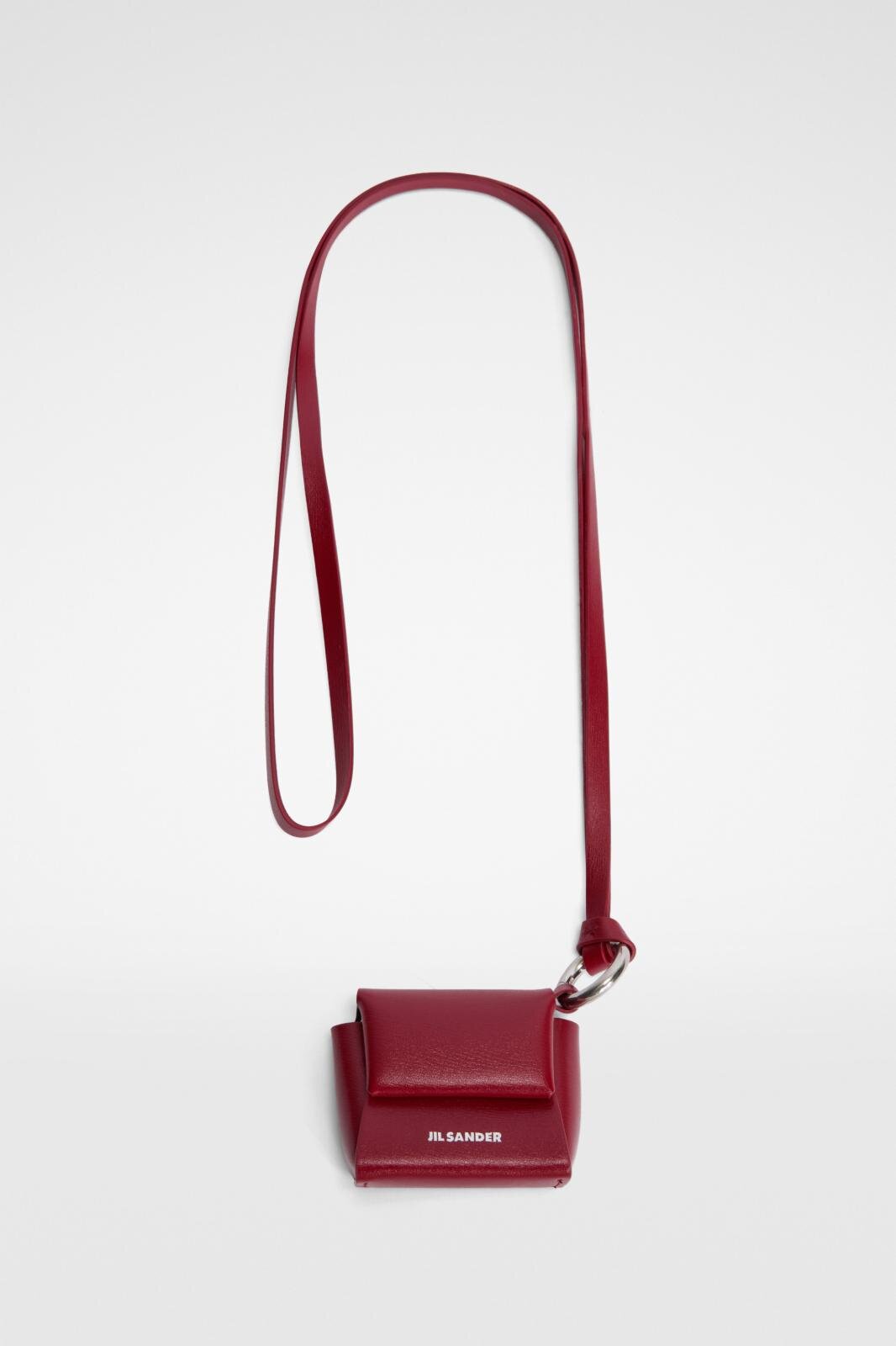 フォールデッド AirPods ケース 85,800円