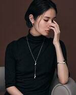 ヴァンドームブティックのクリスマスジュエリー、“パールの雪降る”ツリー＆流れ星ブローチ｜写真3