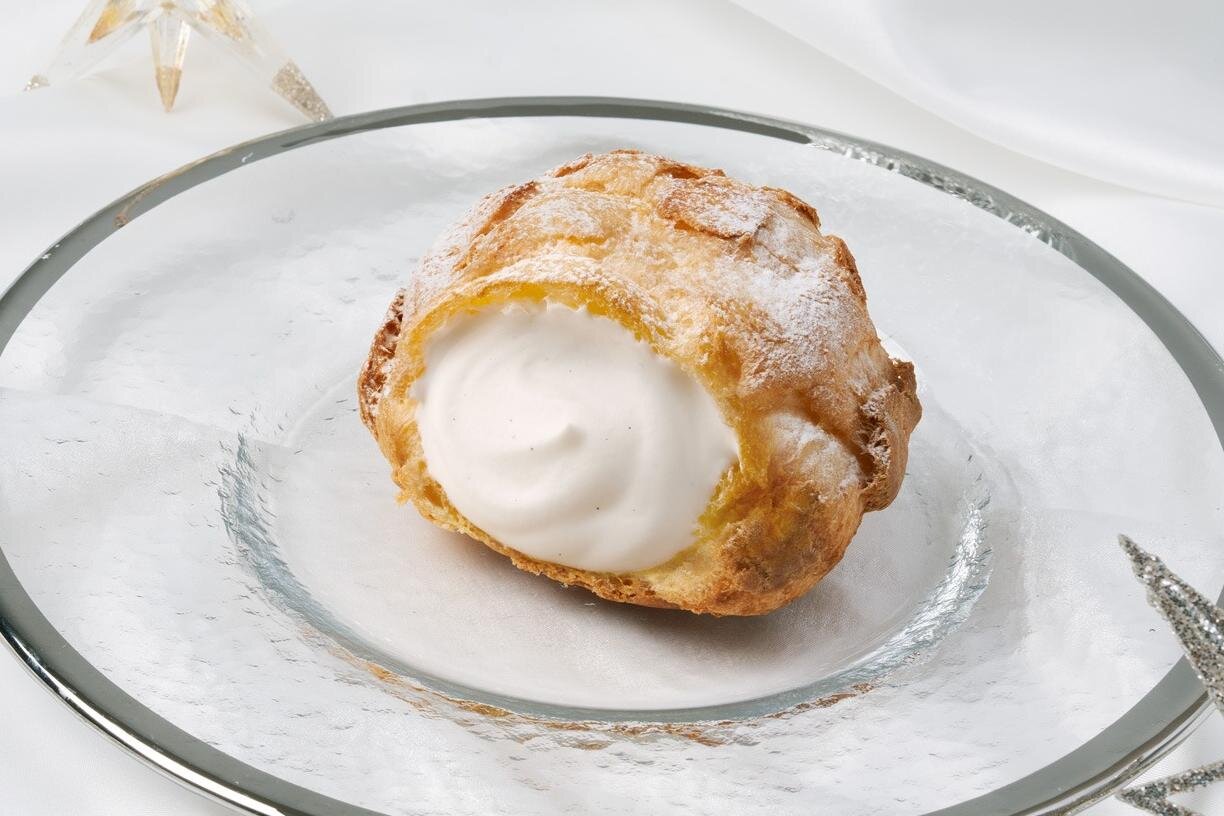 ビアードパパ「北海道生クリームシュー」バニラ香る上品クリーム入りの冬限定メニュー、好みの生地で