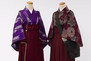 「はいからモダン袴スタイル」東京・文京区で“女袴”の歴史を辿る展覧会、タカラジェンヌの緑の袴も展示