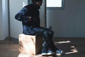 グラミチ×ノンネイティブ、冬のイージーパンツはウールカシミヤ素材で