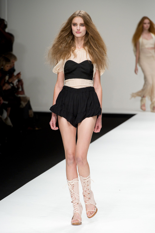 ジョン ロシャ 2011年春夏<span>コレクション</span> - 写真26