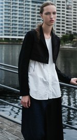 Y's 2015年春夏コレクション - 逞しいミリタリーウェアに、繊細さを忍ばせて｜写真7