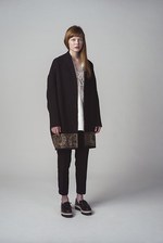 Y's 2015年春夏コレクション - 逞しいミリタリーウェアに、繊細さを忍ばせて｜写真24