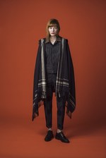 Y's 2015年春夏コレクション - 逞しいミリタリーウェアに、繊細さを忍ばせて｜写真28