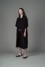 Y's 2015年春夏コレクション - 逞しいミリタリーウェアに、繊細さを忍ばせて｜写真13