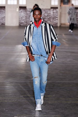 アミ パリス(Ami Paris) 2015年春夏メンズコレクション  - 写真22