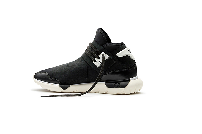 Y-3のスニーカー「QASA(カーサ)」から新作 - 異素材が融合した独特の 