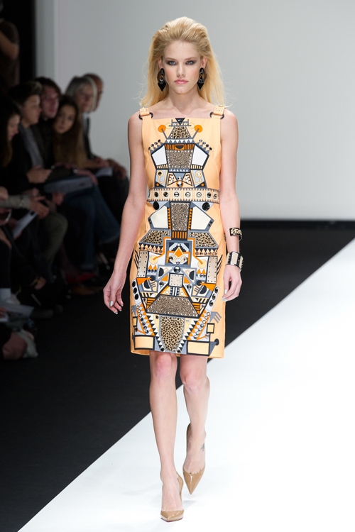 ホリー フルトン(Holly Fulton) 2011年春夏ウィメンズコレクション  - 写真8