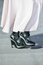 ディオール 2015年秋コレクション - 東京で披露、煌めきが織りなすコンテンポラリーな実用性の美｜写真104