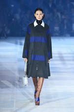 ディオール 2015年秋コレクション - 東京で披露、煌めきが織りなすコンテンポラリーな実用性の美｜写真116