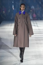 ディオール 2015年秋コレクション - 東京で披露、煌めきが織りなすコンテンポラリーな実用性の美｜写真118