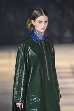 ディオール 2015年秋コレクション - 東京で披露、煌めきが織りなすコンテンポラリーな実用性の美｜写真124