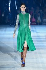 ディオール 2015年秋コレクション - 東京で披露、煌めきが織りなすコンテンポラリーな実用性の美｜写真14