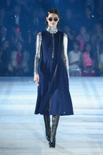 ディオール 2015年秋コレクション - 東京で披露、煌めきが織りなすコンテンポラリーな実用性の美｜写真16