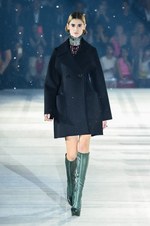 ディオール 2015年秋コレクション - 東京で披露、煌めきが織りなすコンテンポラリーな実用性の美｜写真18