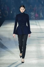 ディオール 2015年秋コレクション - 東京で披露、煌めきが織りなすコンテンポラリーな実用性の美｜写真33