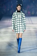 ディオール 2015年秋コレクション - 東京で披露、煌めきが織りなすコンテンポラリーな実用性の美｜写真36