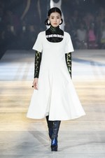 ディオール 2015年秋コレクション - 東京で披露、煌めきが織りなすコンテンポラリーな実用性の美｜写真47