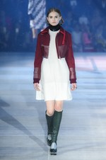 ディオール 2015年秋コレクション - 東京で披露、煌めきが織りなすコンテンポラリーな実用性の美｜写真86