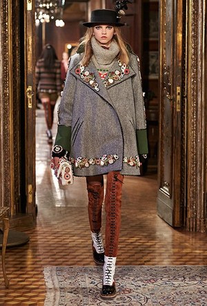 シャネル 2014-15年メティエダールコレクション - 現代に甦る シャネル 2014-15年メティエダールコレクション - 現代に甦る