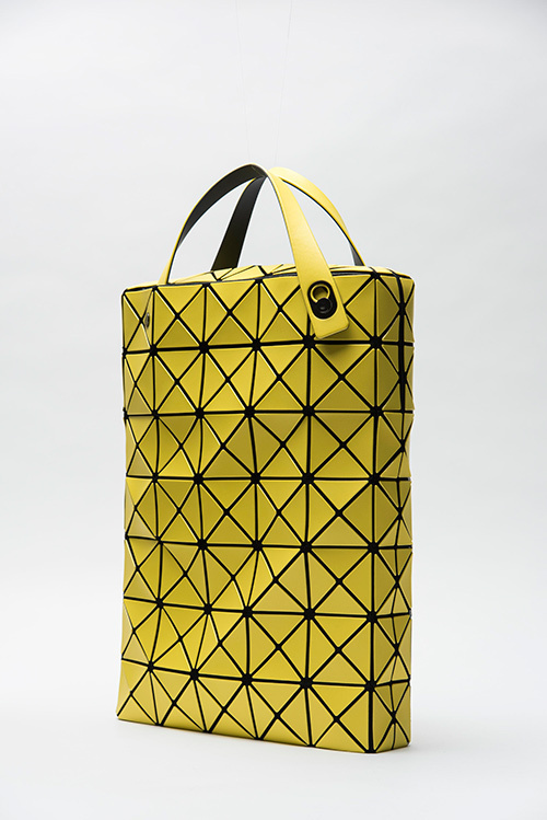 BAO BAO ISSEY MIYAKE、初のPC用トートバッグ発売 | 写真