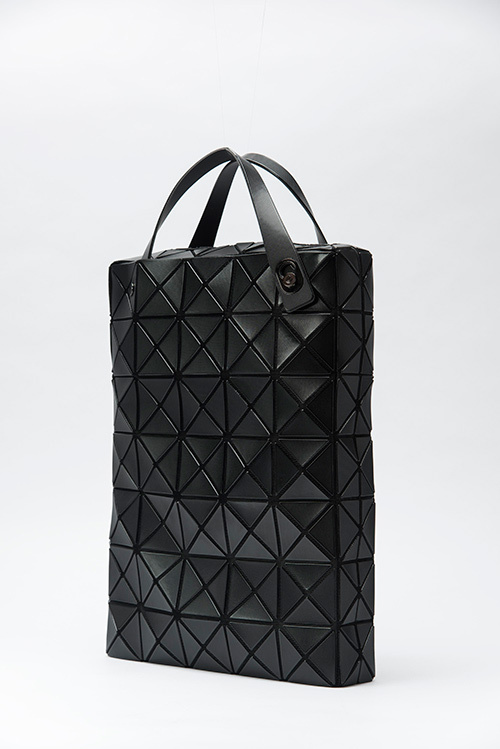 BAO BAO ISSEY MIYAKE、初のPC用トートバッグ発売｜写真3