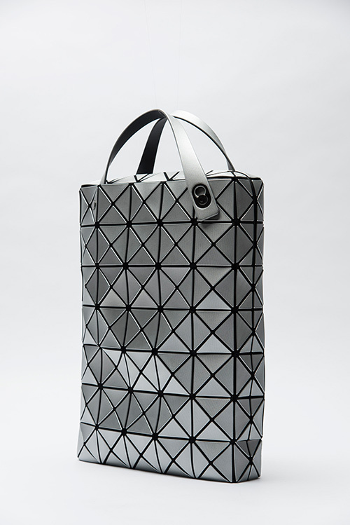 BAO BAO ISSEY MIYAKE、初のPC用トートバッグ発売｜写真4