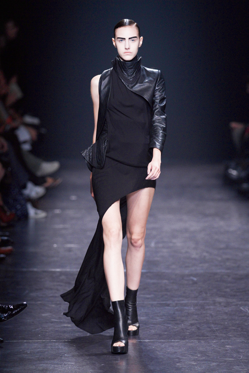 アン ドゥムルメステール(ANN DEMEULEMEESTER) 2011年春夏ウィメンズコレクション  - 写真42