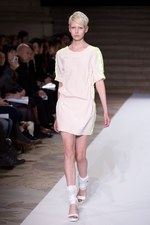 爽やかな風が駆け抜けるような コムーン(COMMUUN)　2011年春夏コレクション｜写真10