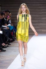 爽やかな風が駆け抜けるような コムーン(COMMUUN)　2011年春夏コレクション｜写真20