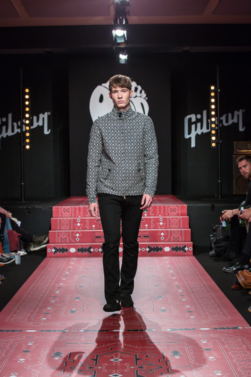 プリティーグリーン 2015年春夏<span>コレクション</span> - 写真1