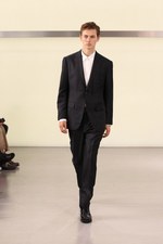 鱒(マス)をテーマにしたイッセイ ミヤケ(ISSEY MIYAKE)の2011年春夏メンズコレクション｜写真12