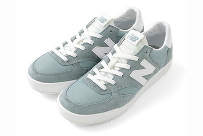 ニューバランス×アーバンリサーチ - “抜け感”のあるブルーグレーの「CRT300」発売
