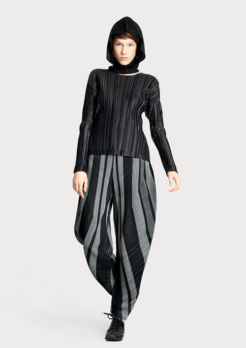 プリーツ プリーズ イッセイ ミヤケ(PLEATS PLEASE ISSEY MIYAKE) 2015年春夏ウィメンズコレクション  - 写真3