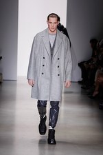 カルバン・クライン コレクション 2015年秋コレクション - モノクロ映画の世界は、男臭さとともに｜写真33