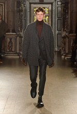 プリングル オブ スコットランド 2015-16年秋冬コレクション - 200周年を彩る歴史と技術｜写真6