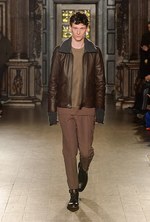 プリングル オブ スコットランド 2015-16年秋冬コレクション - 200周年を彩る歴史と技術｜写真12