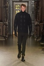 プリングル オブ スコットランド 2015-16年秋冬コレクション - 200周年を彩る歴史と技術｜写真16