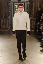 プリングル オブ スコットランド 2015-16年秋冬コレクション - 200周年を彩る歴史と技術｜写真29