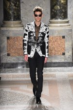 ロベルト カヴァリ 2015-16年秋冬メンズコレクション - ヴィンテージを反映した雄大なロック｜写真31