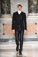 ロベルト カヴァリ 2015-16年秋冬メンズコレクション - ヴィンテージを反映した雄大なロック｜写真37