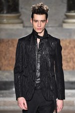 ロベルト カヴァリ 2015-16年秋冬メンズコレクション - ヴィンテージを反映した雄大なロック｜写真48