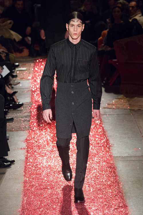 ジバンシィ バイ リカルド ティッシ (Givenchy by Riccardo