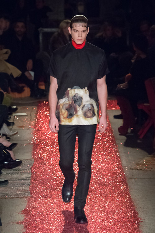 ジバンシィ バイ リカルド ティッシ (Givenchy by Riccardo Tisci) 2015-16年秋冬ウィメンズ&メンズコレクション シルエット - 写真20