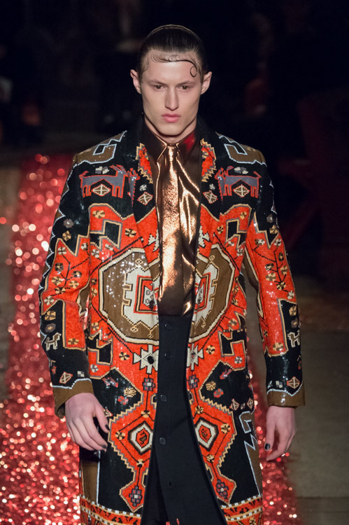 ジバンシィ バイ リカルド ティッシ (Givenchy by Riccardo Tisci) 2015-16年秋冬ウィメンズ&メンズコレクション  - 写真94