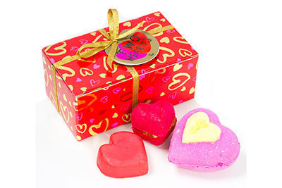 バスボム｜ラッシュのバレンタイン！ハート型バスボムやソープ、ギフトセットも
