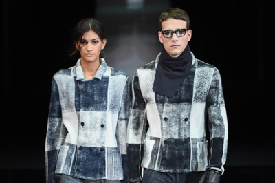 ジョルジオ アルマーニ 2015年秋冬メンズコレクション - 肩の力を抜いて男女でシェアするスタイル