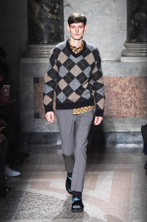 ヌメロ ヴェントゥーノ 2015-16年秋冬<span>コレクション</span> - 写真21