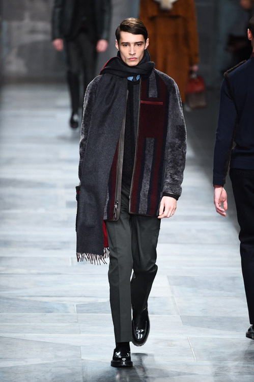 フェンディ 2015-16年秋冬<span>コレクション</span> - 写真29